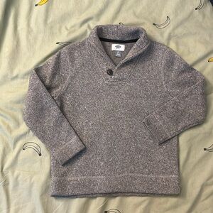 Sweater size 7